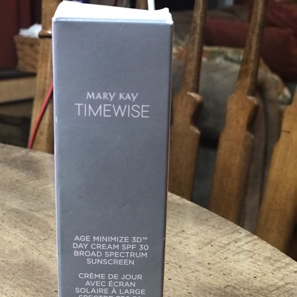 Mary Kay 3D day cream